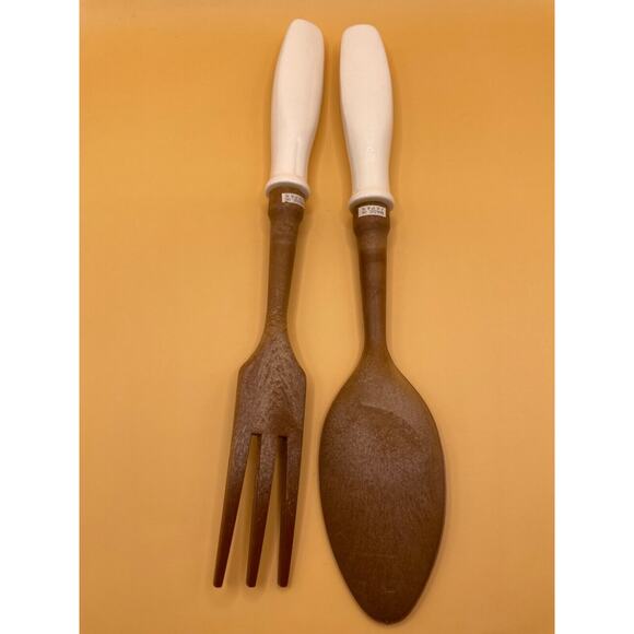 Vintage Walt Disney Mickey Mouse Salad Serving Fork and Spoon Retro - Picture 3 of 10